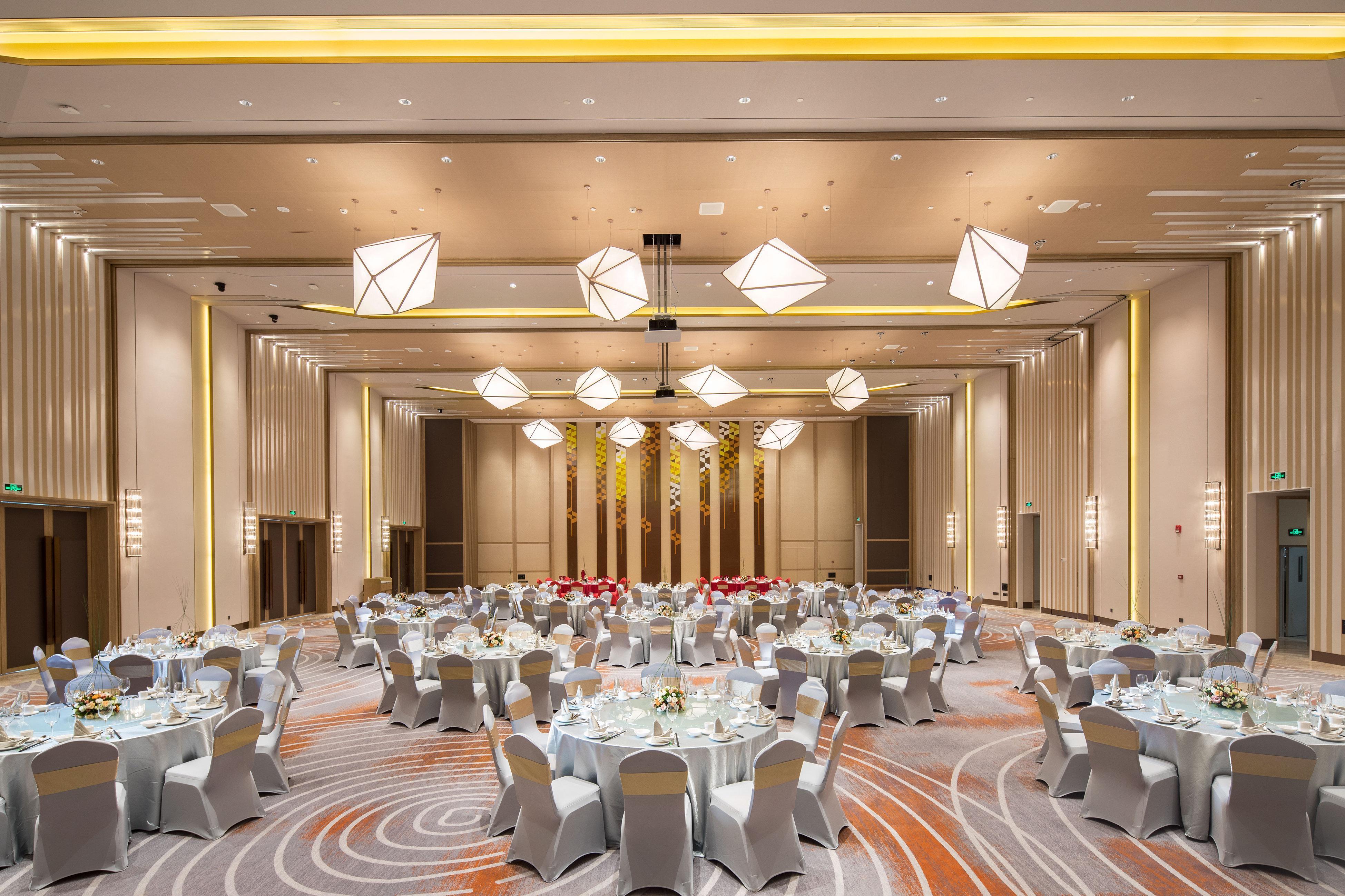 Holiday Inn Shaoguan Downtown By Ihg Екстериор снимка