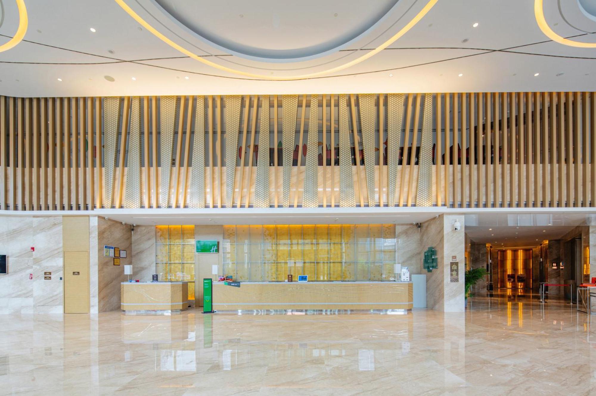 Holiday Inn Shaoguan Downtown By Ihg Екстериор снимка